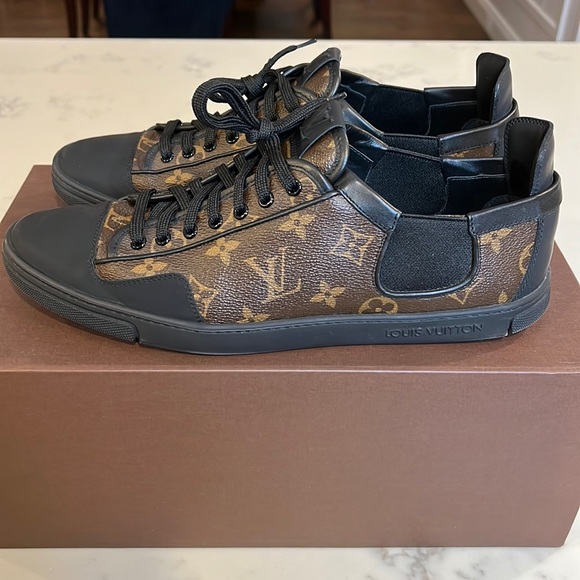 Louis Vuitton Slalom Monogram Canvas 